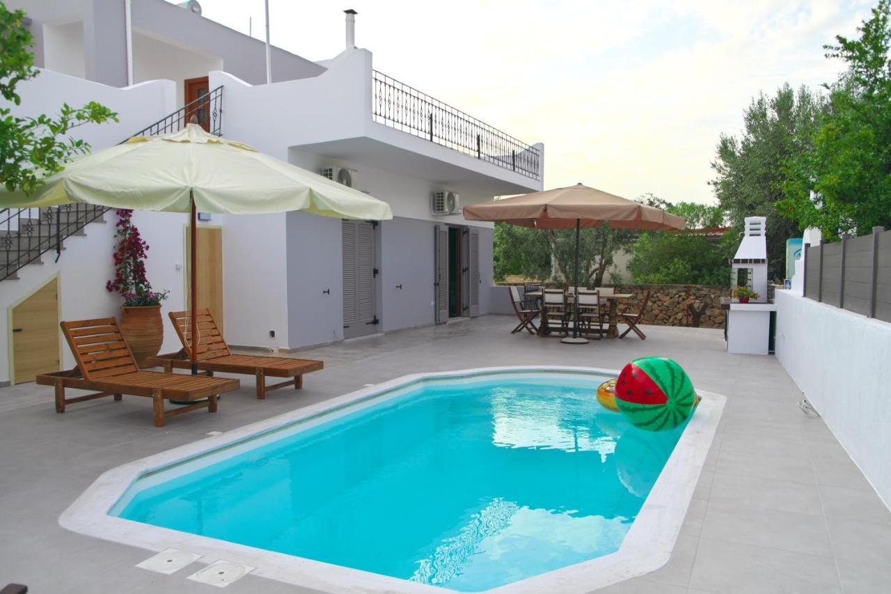 Giovana'S Pool House Aegina Екстериор снимка